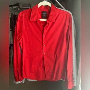 Beautiful guess shirt for men- guys. Very beautiful red color, attractive.